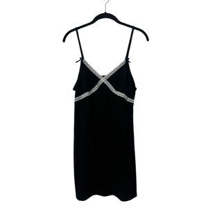 Love to Sleep SZ L Black nightgown